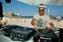 DJ